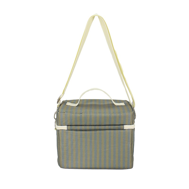 insulated cooler bag, custom cooler bag, promotional cooler tote, logo printed cooler bag, catering cooler bag, wholesale insulated bags, shoulder strap cooler bag, corporate gift cooler, picnic cooler tote, custom thermal bag